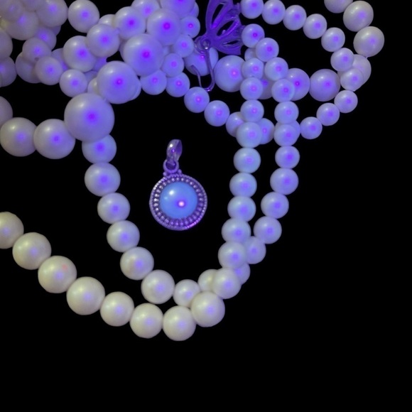 Natural Pearl Sterling Silver Pendant - Picture 5 of 5